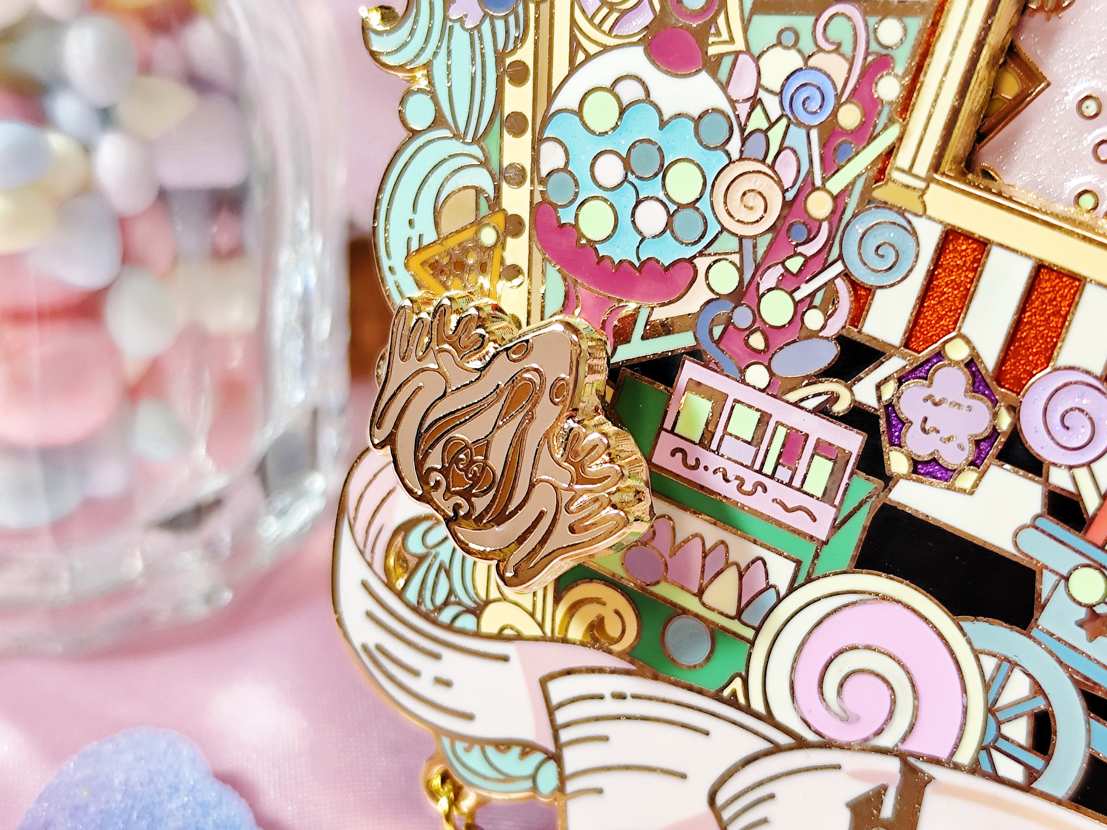 Honeyduke Storefront: Glitter Enamel Collector's Piece - Plated in genuine 24k gold