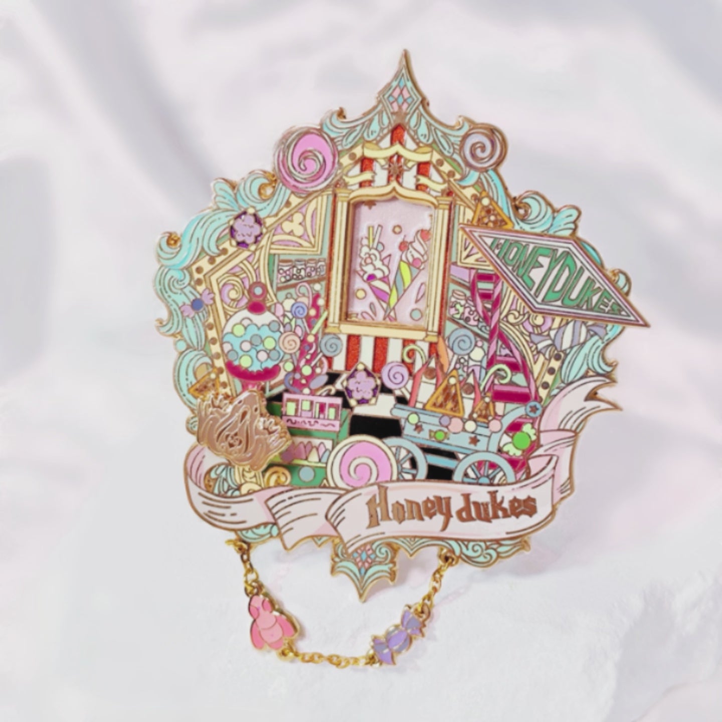 Honeyduke Storefront: Glitter Enamel Collector's Piece - Plated in genuine 24k gold
